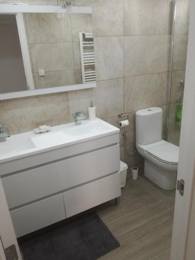 2 Bedroom Newly Renovated Bungalow Close To Bars & Restaurants ลอสอัลกาซาเรส ภายนอก รูปภาพ